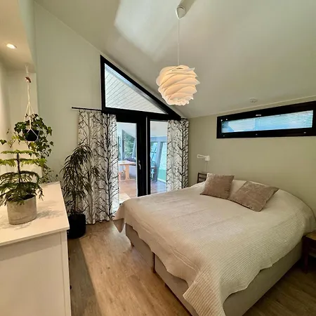 Aurora Arctic Riverside * 罗瓦涅米