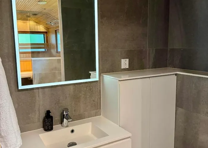 Aurora Arctic Riverside Ροβανιέμι