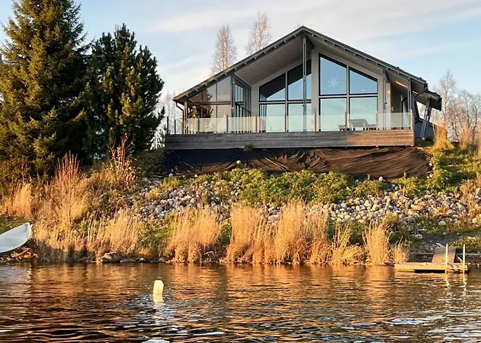 Aurora Arctic Riverside * Ροβανιέμι